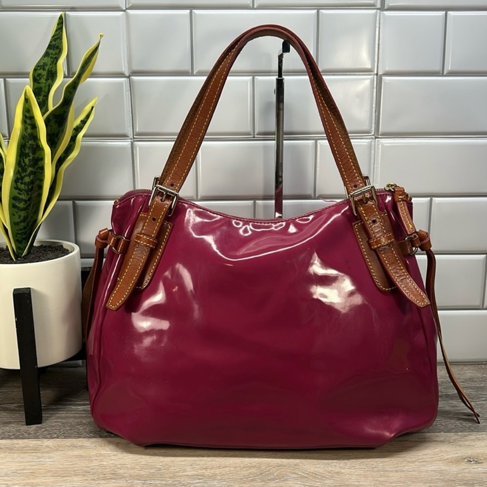 Dooney & Bourke Venus Nina Bag in Magenta! GUC! - Picture 2 of 12